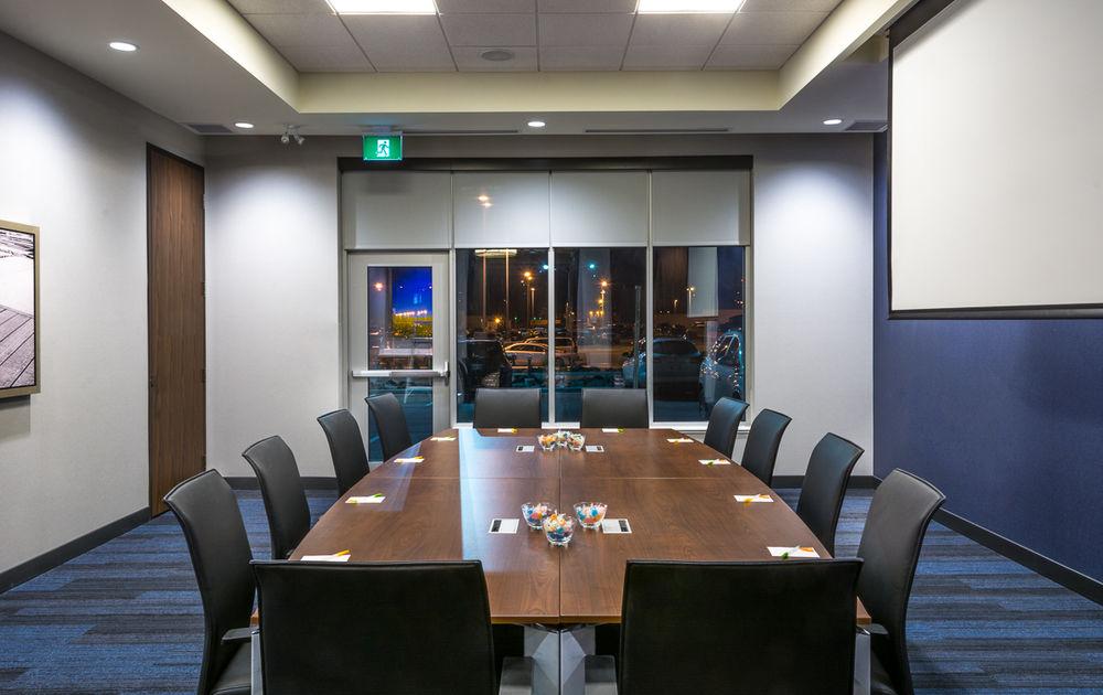 Courtyard By Marriott Winnipeg Airport Eksteriør bilde